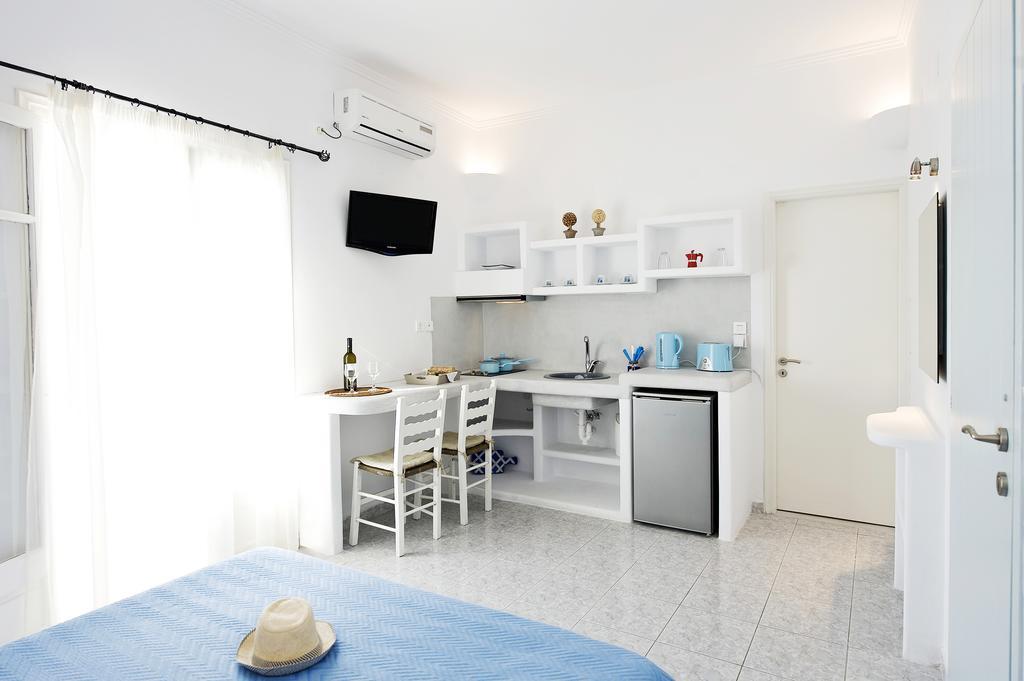 Venia'S Guesthouse Pollonia Dış mekan fotoğraf